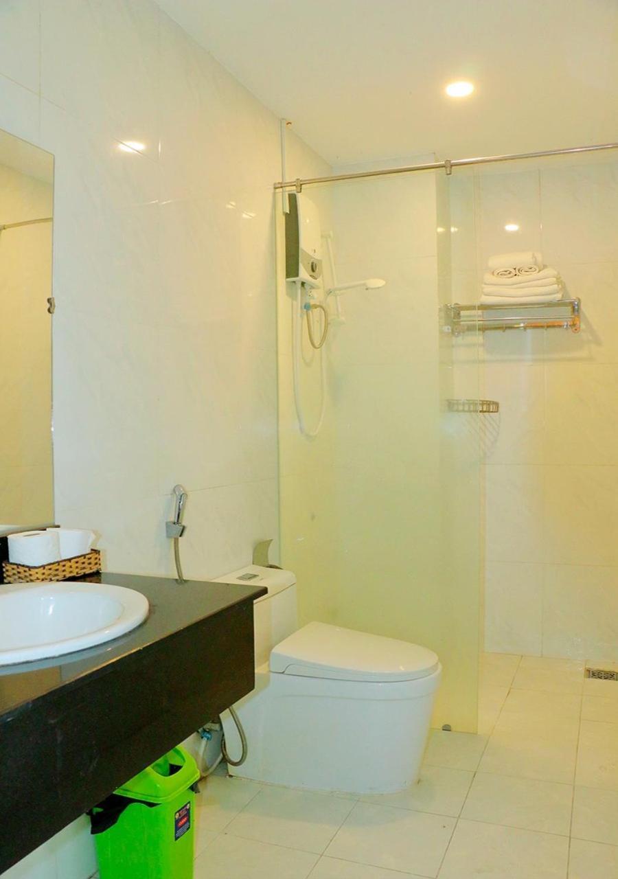 Khach San Pho Ngoc Hotel Nha Trang Exterior photo